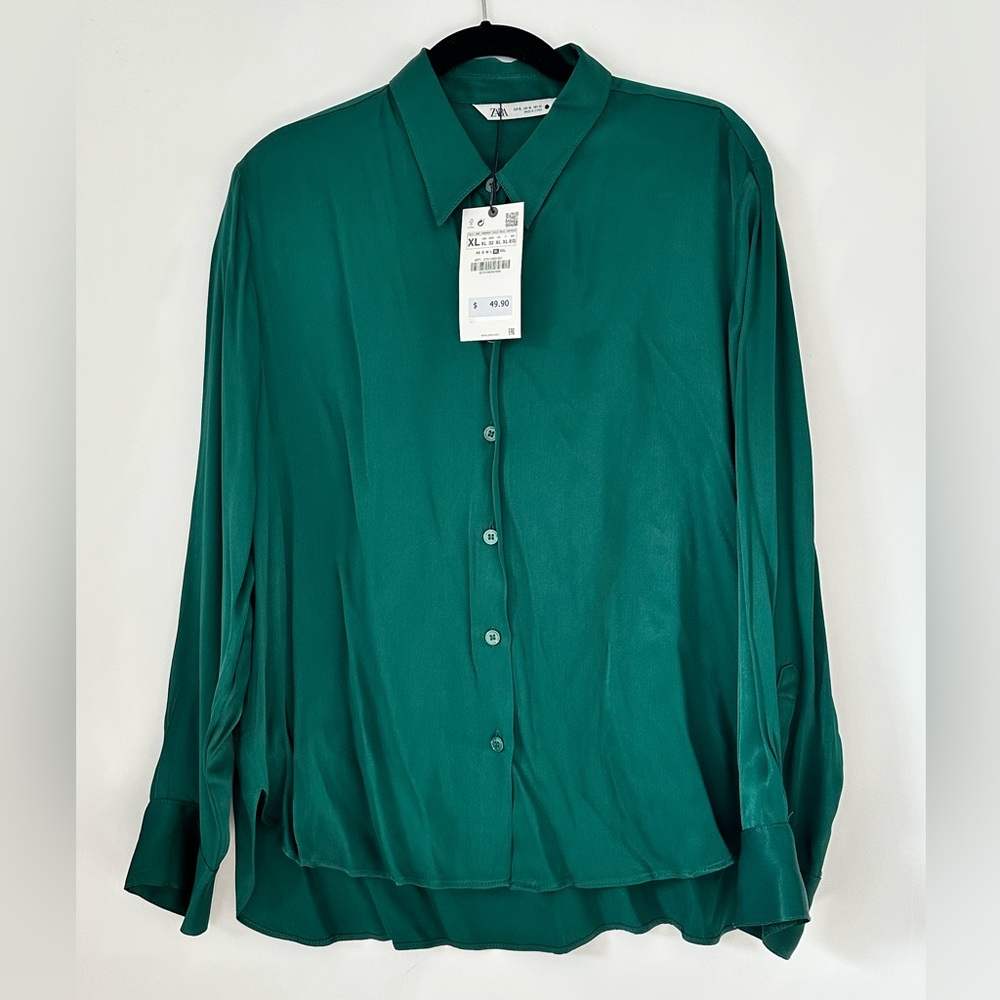NEW WITH TAGA Zara Dark Green Satin Button Down Shirt Size XL